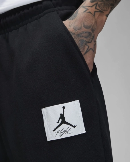 Брюки JORDAN MJ ESS STMT FLC PANT DQ7468-010 фото 3 — интернет-магазин Tapok