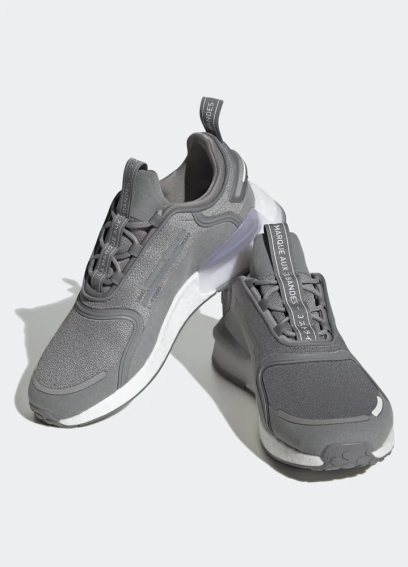 Кросівки чоловічі Adidas NMD V3 BOOST Grey Silver фото 4 — інтернет-магазин Tapok