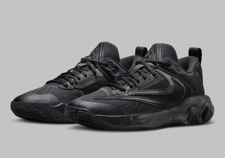 Кросівки чоловічі Nike Giannis Immortality 3 (DZ7533-001) DZ7533-001 фото 1 — інтернет-магазин Tapok