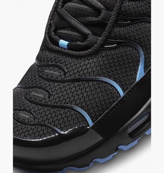 Кросівки Nike Air Max Plus Black Dm0032-005 фото 8 — інтернет-магазин Tapok