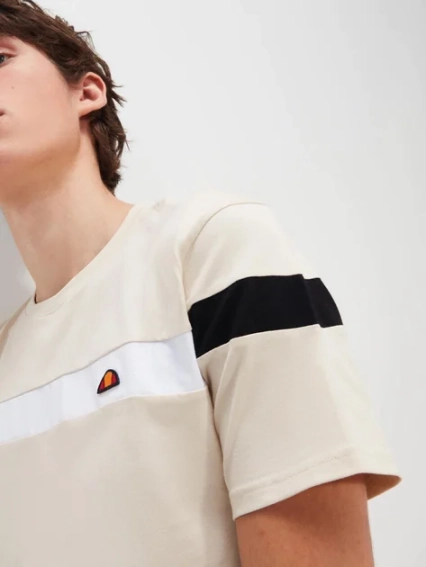 Футболка Ellesse Caserio T-Shirt SHR17433-904 фото 4 — інтернет-магазин Tapok