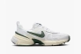 Кроссовки Nike V2K Run Shoes White FD0736-101 Фото 4