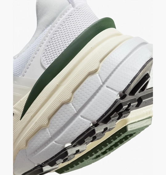 Кроссовки Nike V2K Run Shoes White FD0736-101 фото 9 — интернет-магазин Tapok