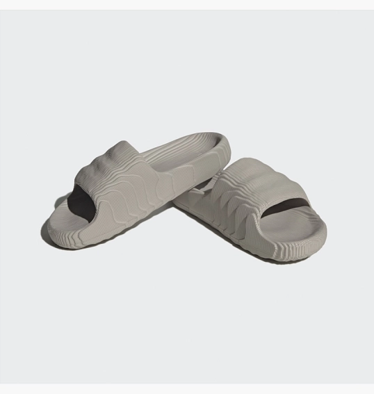 Adidas flip flops slippers discount