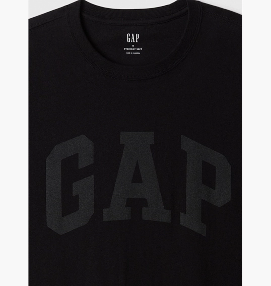 Футболка Gap Everyday Soft Crewneck T-Shirt Black 855769091 фото 4 — интернет-магазин Tapok