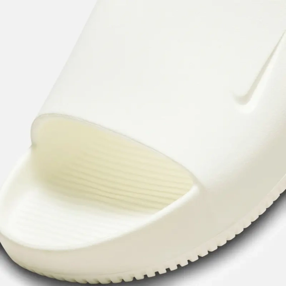 Тапочки чоловічі Nike Calm Slide (FD4116-100) фото 5 — інтернет-магазин Tapok