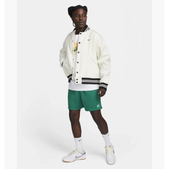 Чоловіча футболка NIKE M NSW TEE 6MO FUTURA FQ7995-100 фото 4 — інтернет-магазин Tapok