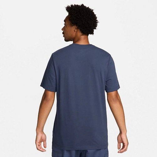 Мужская футболка NIKE M NSW TEE FW CNCT FV3778-410 фото 2 — интернет-магазин Tapok
