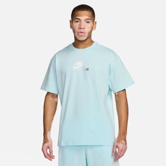 Мужская футболка NIKE M NSW TEE M90 OC GRAPHIC PK4 FV4047-474 фото 1 — интернет-магазин Tapok