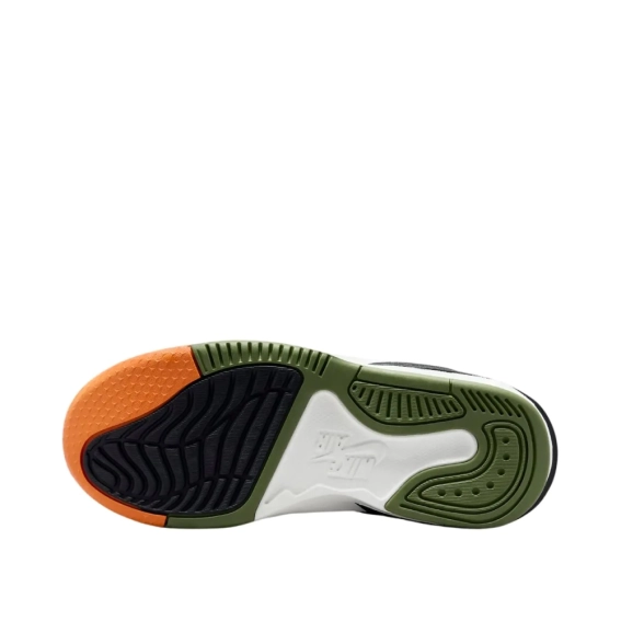 Кроссовки JORDAN MAX AURA 5 (GS) DZ4352-003 фото 4 — интернет-магазин Tapok