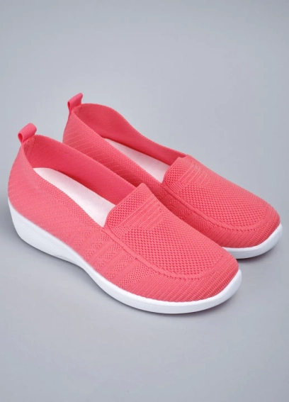 Слипоны женские 343547 Fashion Малиновый фото 4 — интернет-магазин Tapok