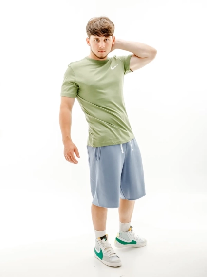 Футболка Nike M NSW TEE CLUB+ HDY PRNT SWSH FD4200-386 фото 4 — интернет-магазин Tapok