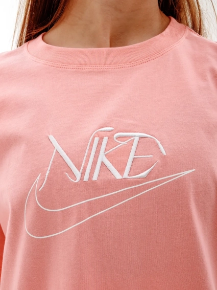 Футболка Nike W NSW TEE OC 2 BF FB8203-611 фото 3 — інтернет-магазин Tapok