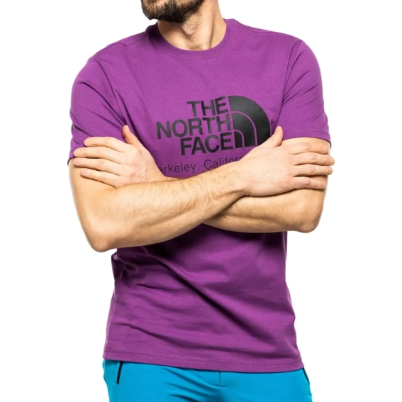 Футболка The North Face BERKELEY CALIFORNIА NF0A55GELV11 фото 1 — інтернет-магазин Tapok