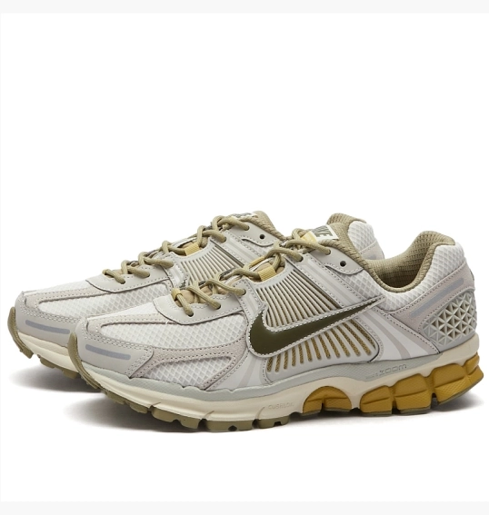 Кроссовки Nike Zoom Vomero 5 Grey FV0397-001 фото 2 — интернет-магазин Tapok