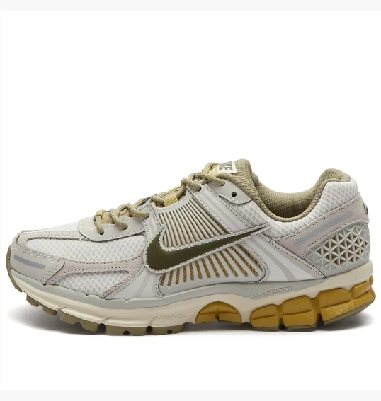 Кроссовки Nike Zoom Vomero 5 Grey FV0397-001 фото 3 — интернет-магазин Tapok