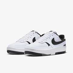 Чоловічі кросівки NIKE GAMMA FORCE DX9176-100 фото 2 — інтернет-магазин Tapok