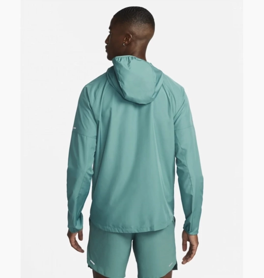 Вітровка NIKE M NK REPEL MILER DD4746-379 фото 2 — інтернет-магазин Tapok