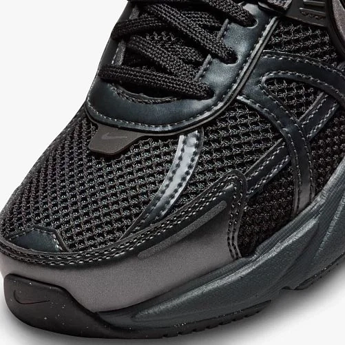 Кроссовки Nike V2K RUN FD0736-001 фото 8 — интернет-магазин Tapok