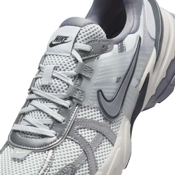 Кроссовки Nike V2K Run FD0736-003 фото 8 — интернет-магазин Tapok