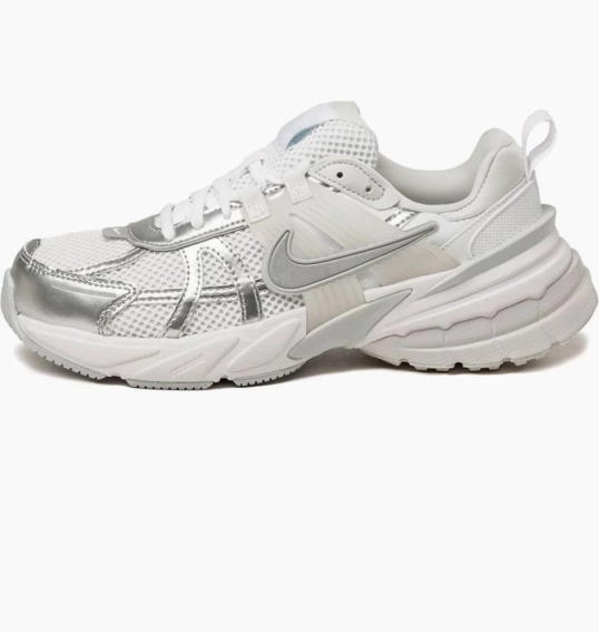 Кросівки Nike V2K Run FD0736-104 фото 3 — інтернет-магазин Tapok