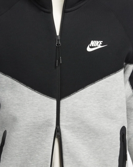 Кофта чоловічі Nike Sportswear Tech Fleece Windrunner Full-Zip Hoodie (FB7921-064) фото 4 — інтернет-магазин Tapok