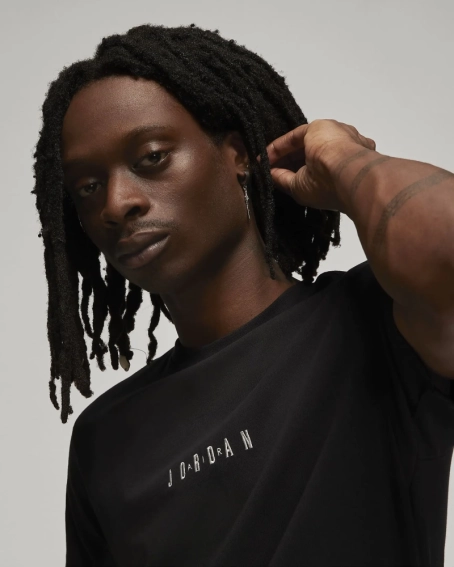 Футболка мужская Jordan Mens T-Shirt (DM3182-010) фото 3 — интернет-магазин Tapok