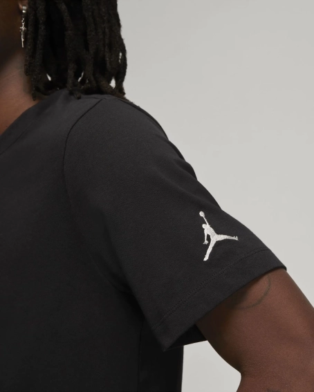 Футболка мужская Jordan Mens T-Shirt (DM3182-010) фото 4 — интернет-магазин Tapok