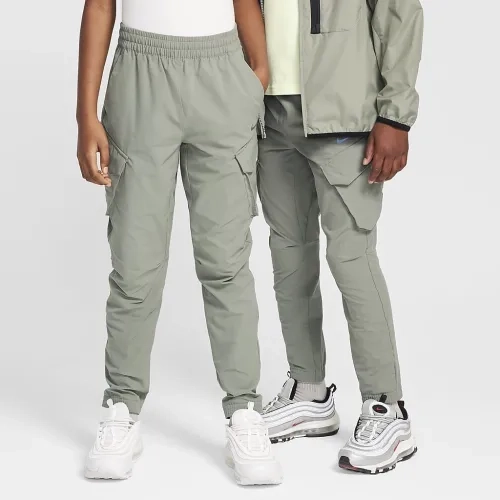 Дитячі штани Nike K NSW CITY UTILITY CARGO PANT FZ4904-053 фото 1 — інтернет-магазин Tapok