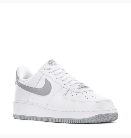 Кроссовки Nike AIR FORCE 1 07 FJ4146-100 фото 2 — интернет-магазин Tapok