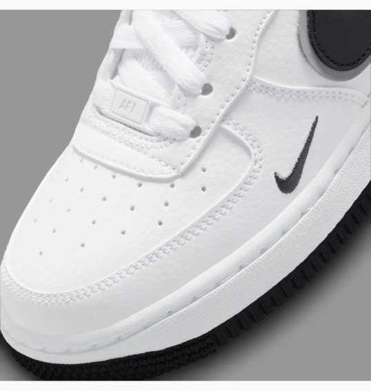 Кросівки Nike AIR FORCE 1 GS DX9269-100 фото 2 — інтернет-магазин Tapok