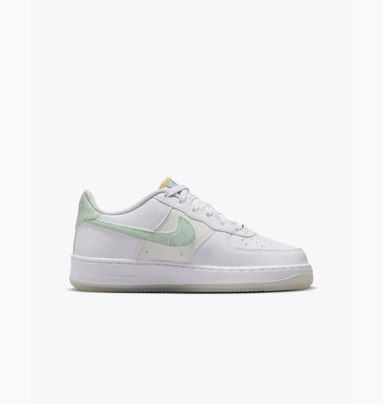 Кросівки Nike AIR FORCE 1 LV8 (GS) FJ7706-131 фото 2 — інтернет-магазин Tapok