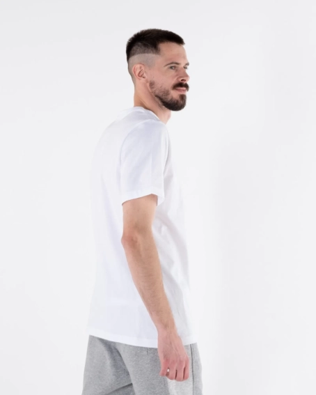 Футболка Jordan MJ LONDON CITY SS CREW DD8034-100 фото 3 — интернет-магазин Tapok