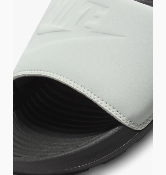 Шльопанці Nike VICTORI ONE SLIDE CN9675-014 фото 5 — інтернет-магазин Tapok