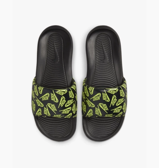 Шльопанці Nike VICTORI ONE SLIDE PRINT CN9678-010 фото 2 — інтернет-магазин Tapok