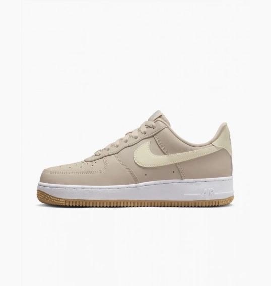 Кросівки Nike WMNS AIR FORCE 1 07 DD8959-111 фото 2 — інтернет-магазин Tapok