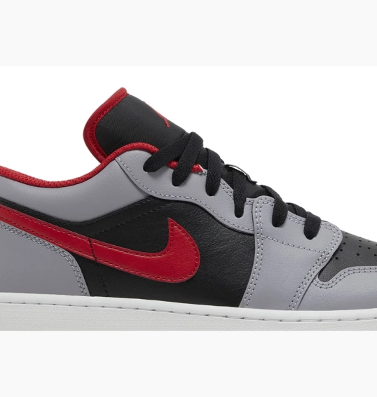Кроссовки Nike Air Jordan 1 Low GS 553560-060 фото 3 — интернет-магазин Tapok