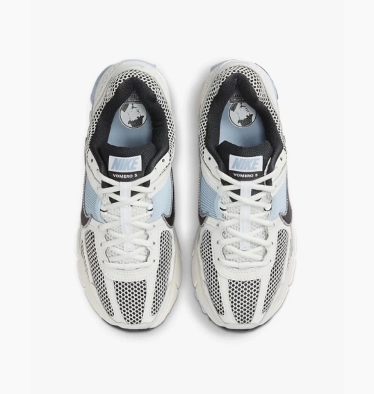 Кроссовки Nike W ZOOM VOMERO 5 FQ7079-001 фото 4 — интернет-магазин Tapok