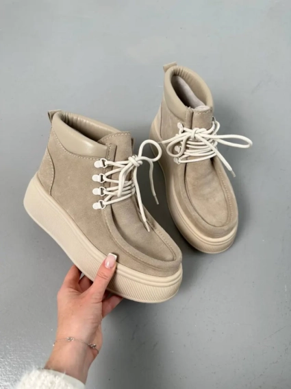 Черевики женские замшевые песочные демисезонные фото 20 — интернет-магазин Tapok