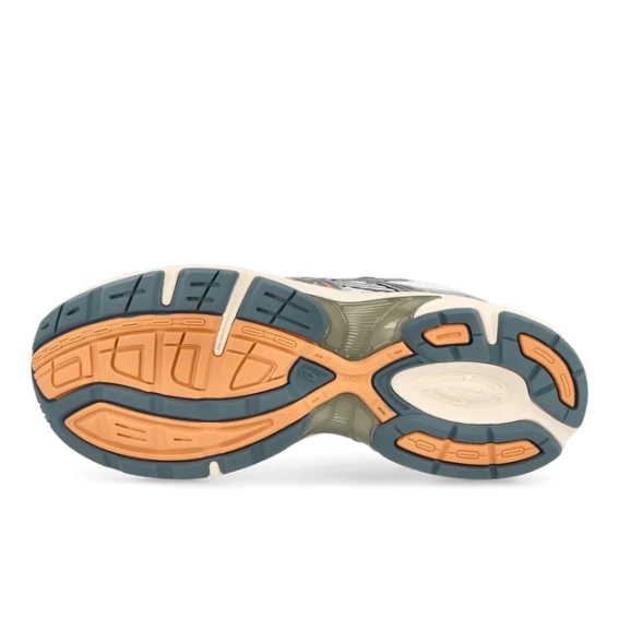 Кроссовки ASICS GEL-1130 1201A256-110 фото 6 — интернет-магазин Tapok