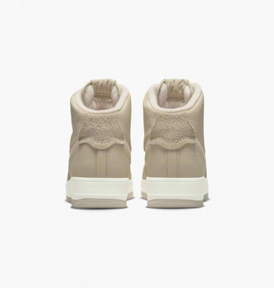 Кроссовки Nike Air Force 1 High Sculpt Beige DC3590-103 фото 2 — интернет-магазин Tapok