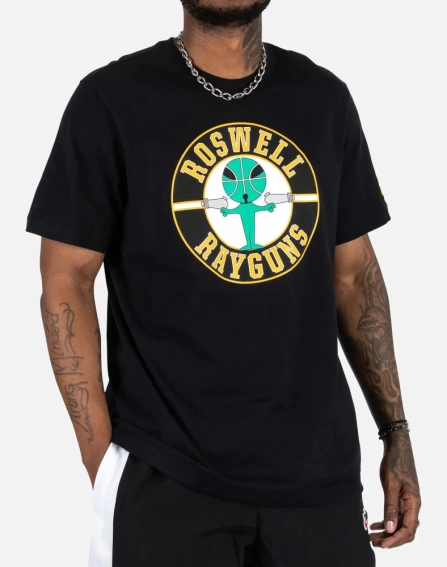 Футболка Nike Roswell Rayguns T-Shirt DB5948-010 фото 1 — інтернет-магазин Tapok