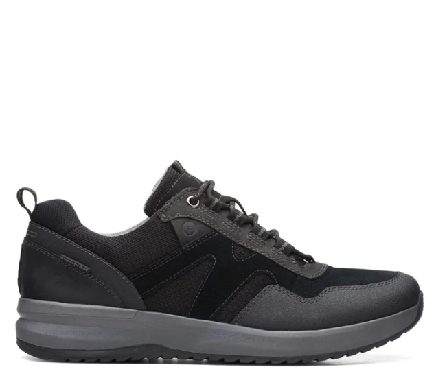 Кроссовки Clarks WellmanTrail AP Black Combi 26169480 фото 1 — интернет-магазин Tapok