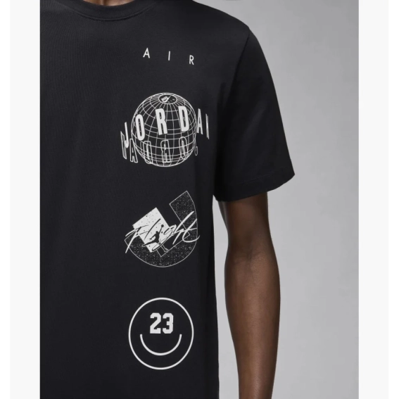 Чоловіча футболка NIKE M Jordan BRAND LOGO STACK SS CRW FN6027-010 фото 4 — інтернет-магазин Tapok
