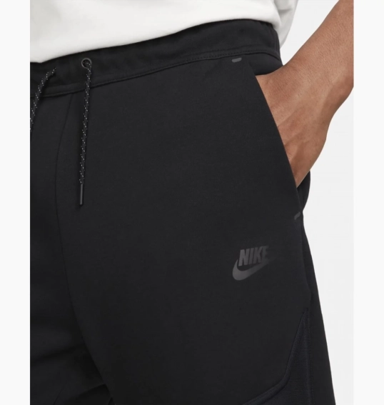 Брюки Nike M NK TCH FLC OVERLAY JGGR DR6171-010 фото 3 — інтернет-магазин Tapok