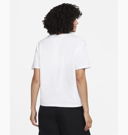 Футболка JORDAN TEE CORE 22 DM5029-100 фото 2 — интернет-магазин Tapok