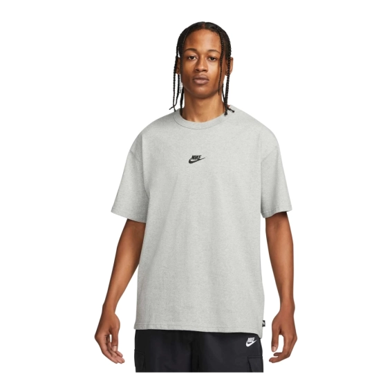 Футболка Nike M NSW PREM ESSNTL SUST TEE DO7392-063 фото 1 — интернет-магазин Tapok