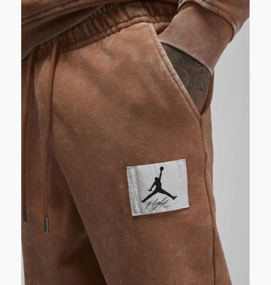 Брюки JORDAN MJ ESS STMT WASH FLC PANT DR3089-215 фото 3 — интернет-магазин Tapok