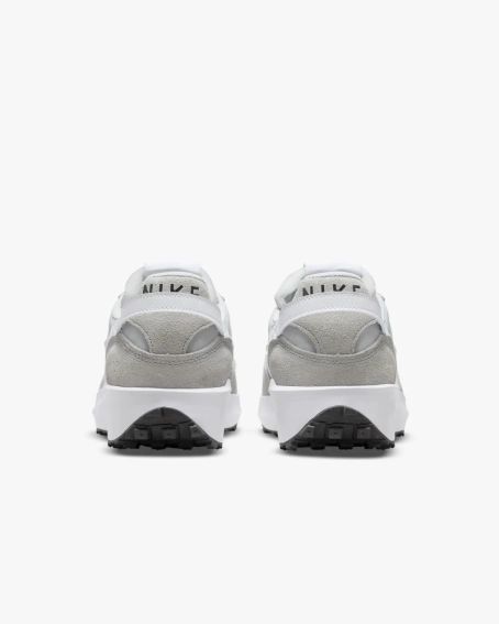 Кроссовки Nike Waffle Debut DH9522-003 фото 5 — интернет-магазин Tapok