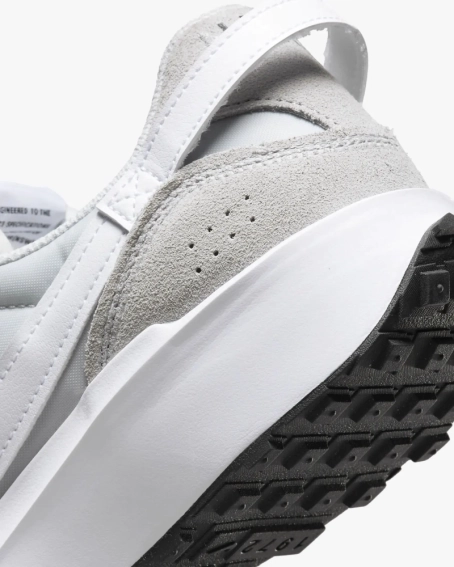 Кроссовки Nike Waffle Debut DH9522-003 фото 7 — интернет-магазин Tapok